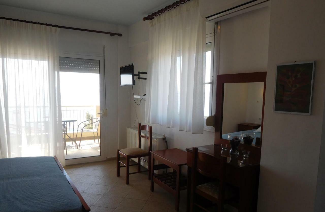 Apartment Stefania Neos Marmaras